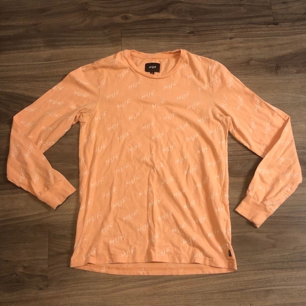 HUF Shirt Men's Small Logo All Over Print Peach Long Sleeve Pullover Graphic Tee